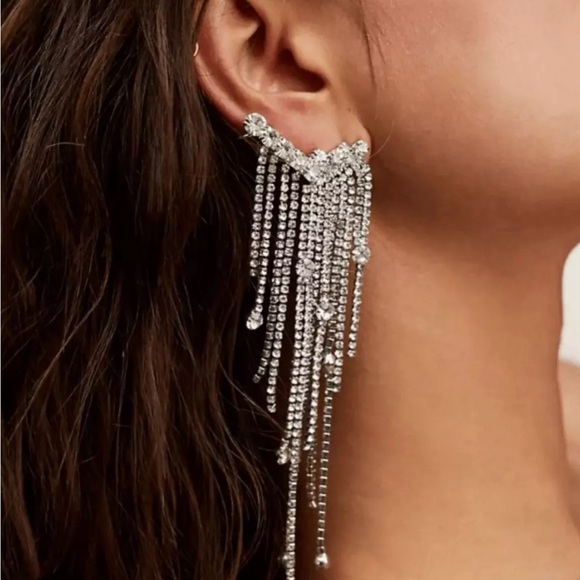 Free people Comeback Kid Ear Party NWT Black MSRP $48 - Picture 3 of 4